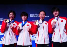 中国游泳新秀崭露头角，两位年轻选手夺得八枚金牌