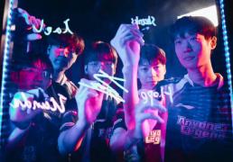 电竞世界杯LOL最后的希(xī)望！AL能(néng)否(fǒu)复仇T1，成功(gōng)杀入决赛？