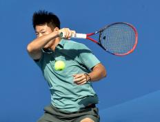 （体育）网球——中国巡回赛香港公开赛：刘少云晋级半决赛
