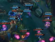 LOL总決(jué)赛精彩对決(jué)，遊(yóu)戏带你体验策略