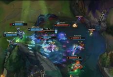 LOL总决赛精彩对决，游戏带你体验策略魅力