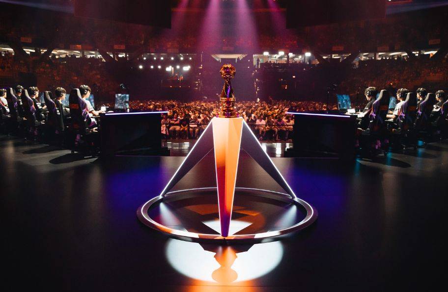 LOL电竞赛事会继续保持(chí)免費(fèi)观看！