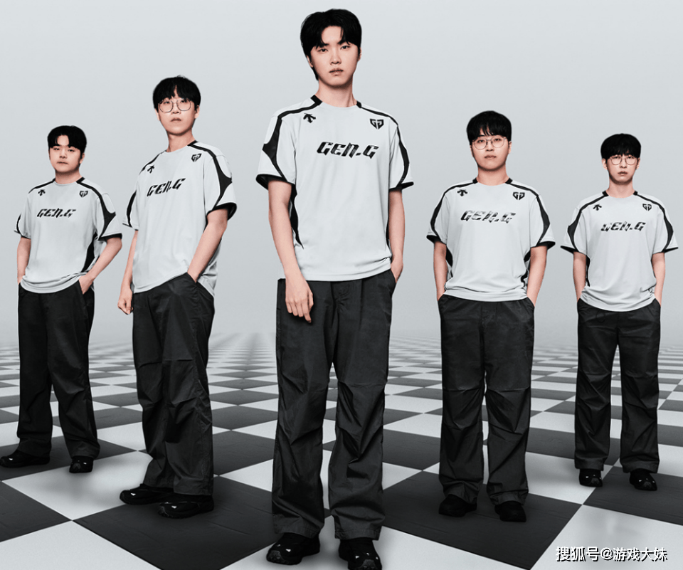 AL韩援辅助(zhù)采訪(fǎng)直言(yán)LCK会夺冠，被网友围攻，战隊(duì)经理回应此事(shì)