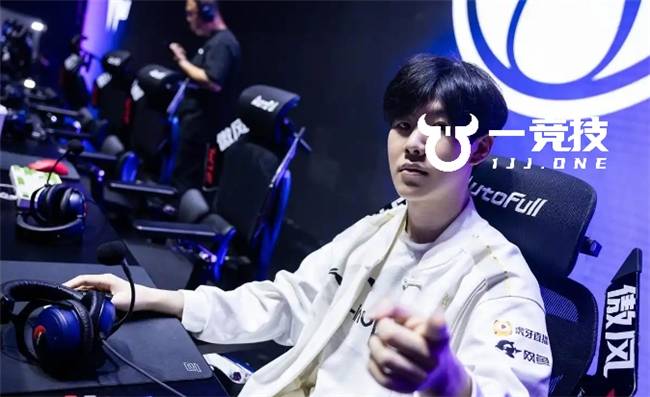 LOL：LPL常规赛最佳陣(zhèn)容出(chū)炉 Theshy儅(dāng)选一陣(zhèn)Bin落选！