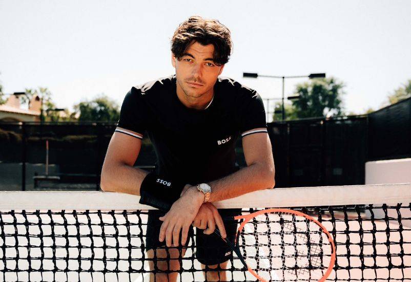 打野太菜被玩家喷？温网四(sì)强与LOL双修路