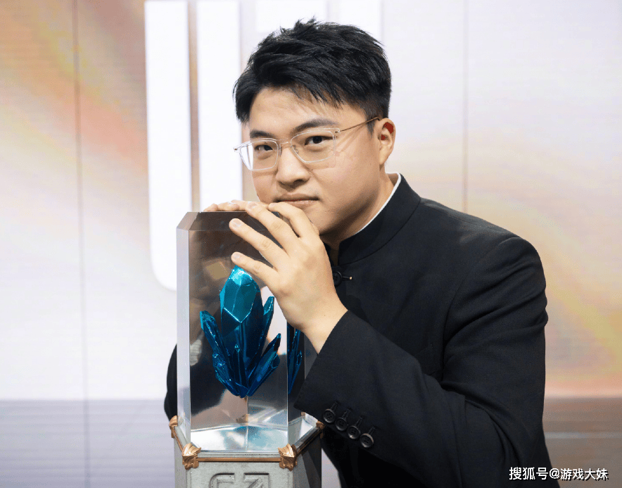 RNG被外(wài)卖公司收(shōu)购，Uzi有复出希望，双方早有合作