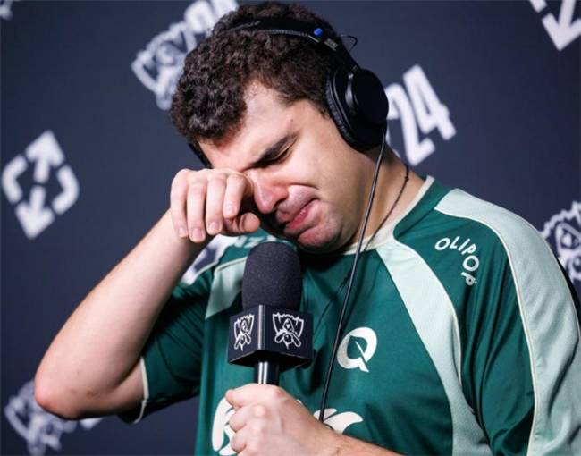 【一竞技1JingJi】LOL：S15首位被拳頭(tóu)制(zhì)裁的选手诞生(shēng)