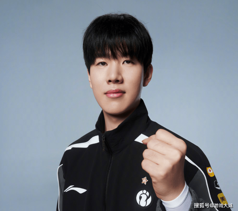 天蚕土豆疑似theshy黑粉，新书内故意嘲讽，吐槽shy哥是断手天王