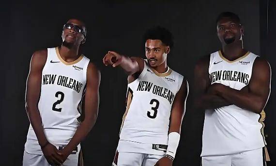 NBA季前赛：首秀(xiù)三分球6中1！NBA冠军后卫联手锡安