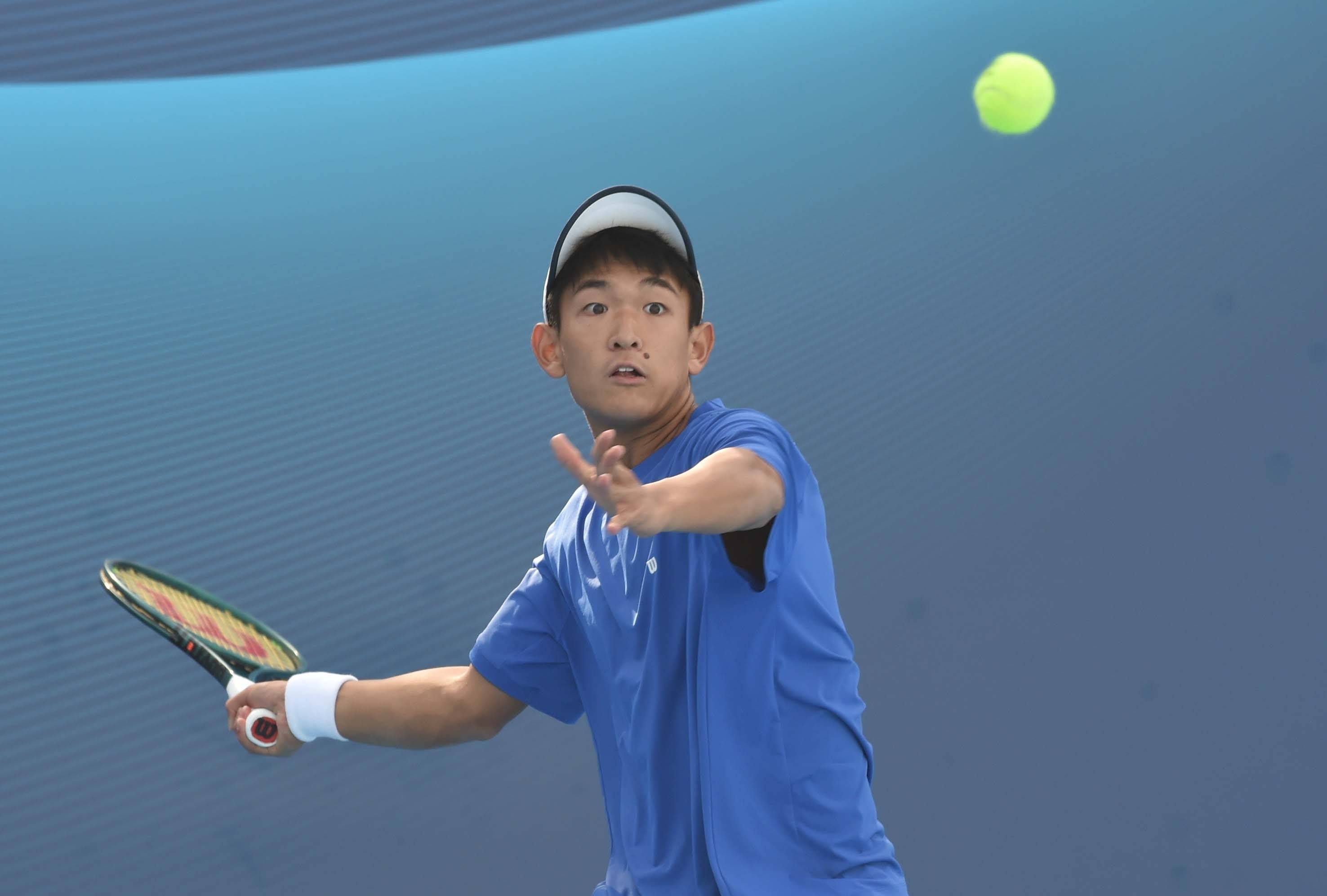 （体育）网球——中国巡回赛香港公开赛：刘少云晋级半决赛