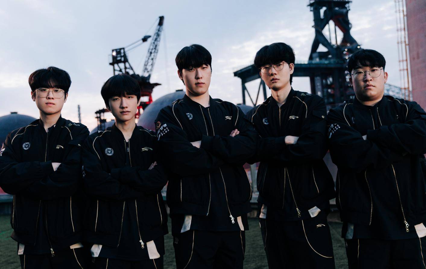 S15八强赛前瞻：LCK内战一触即发，CFO肩负抗韩使命！